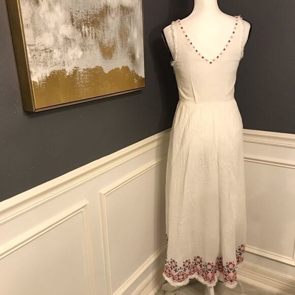 Anthro Holding Horses Cissie Embroidered dress - Picture 7 of 8